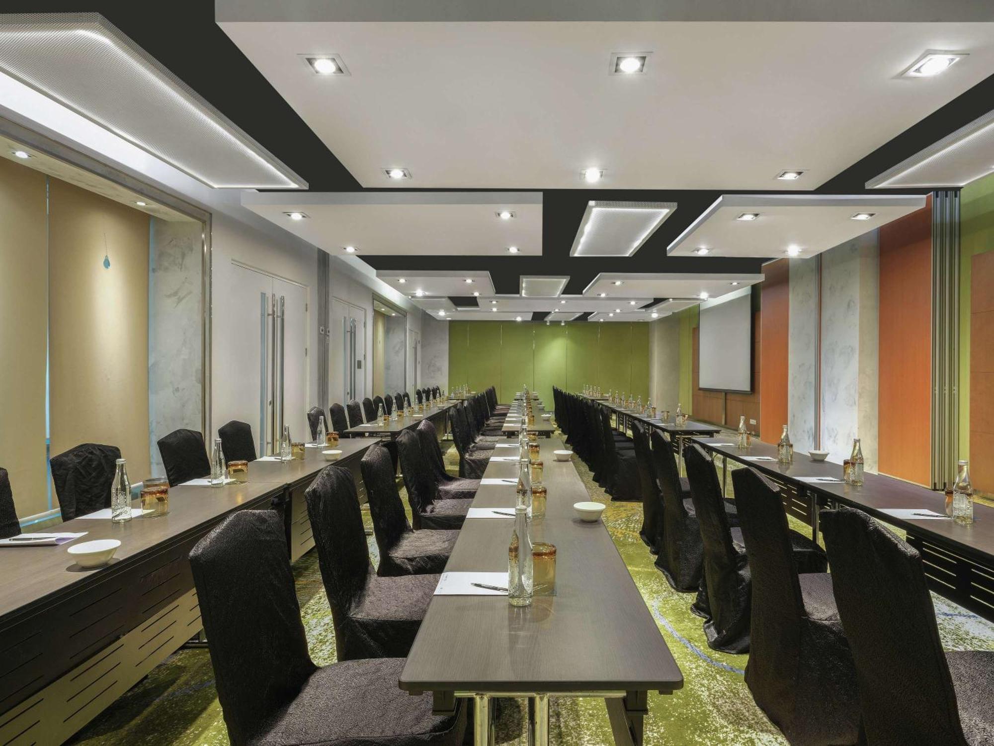 Pullman Jakarta Central Park Jacarta Exterior foto Meeting room
